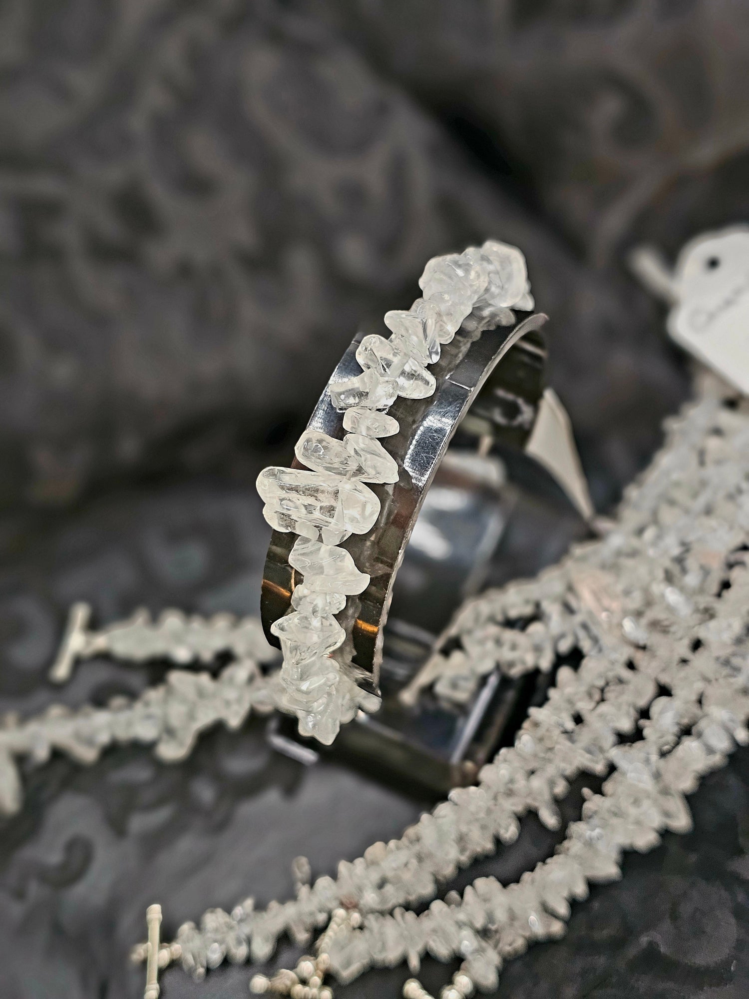 Chips - White & Grey